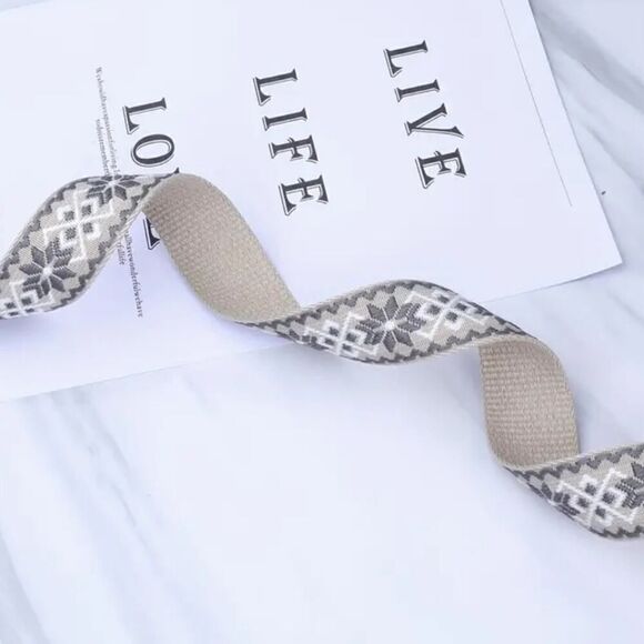 Chic Embroidered Adjustable Bag Strap Beige and Grey - Picture 3 of 6